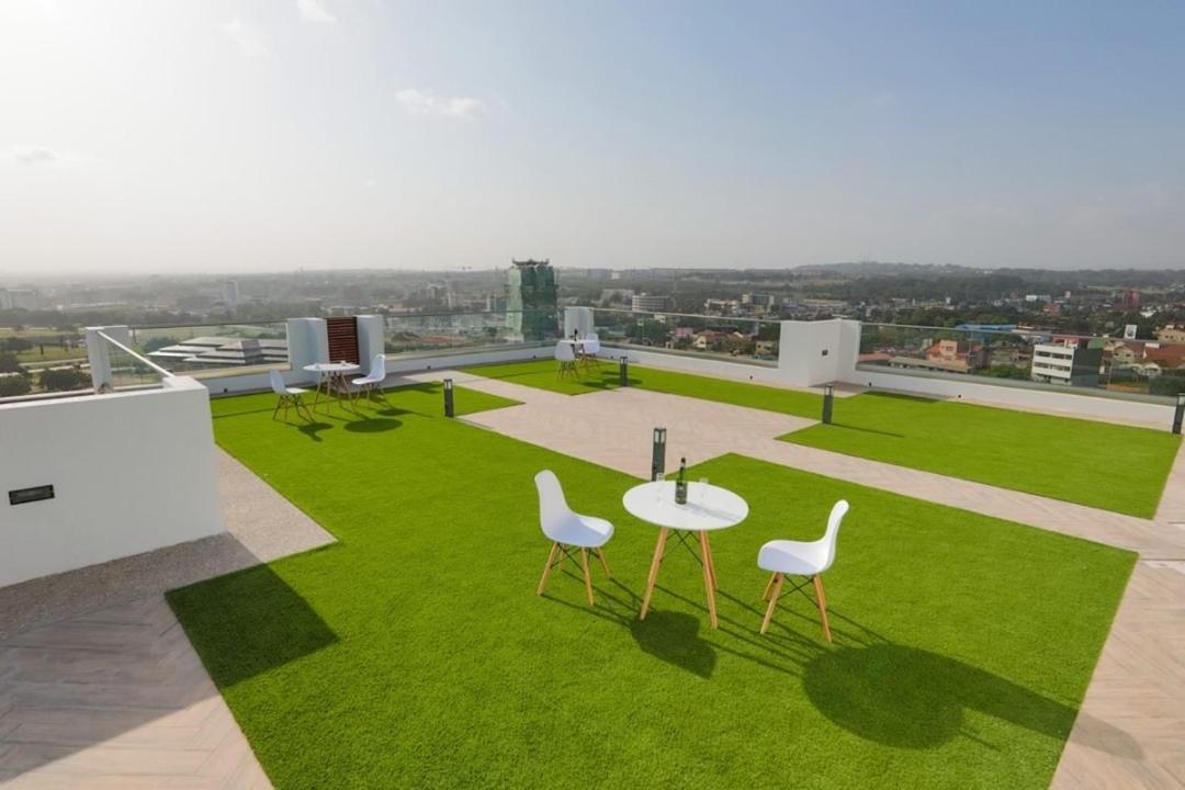 The Gallery Luxury Apartments 아크라 외부 사진