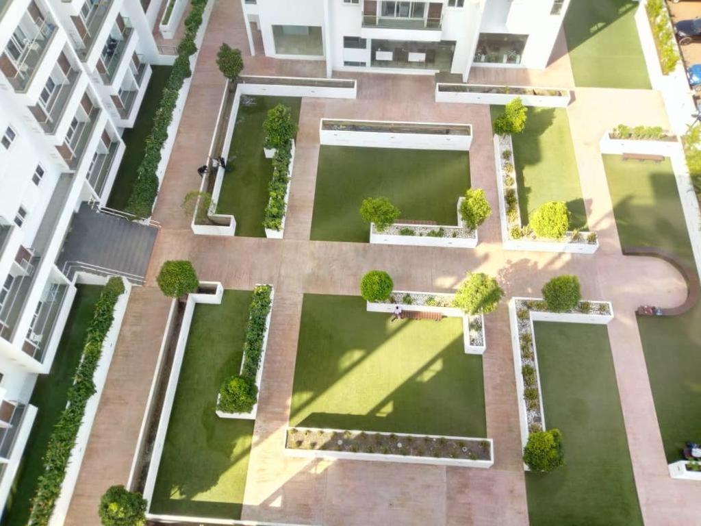 The Gallery Luxury Apartments 아크라 외부 사진