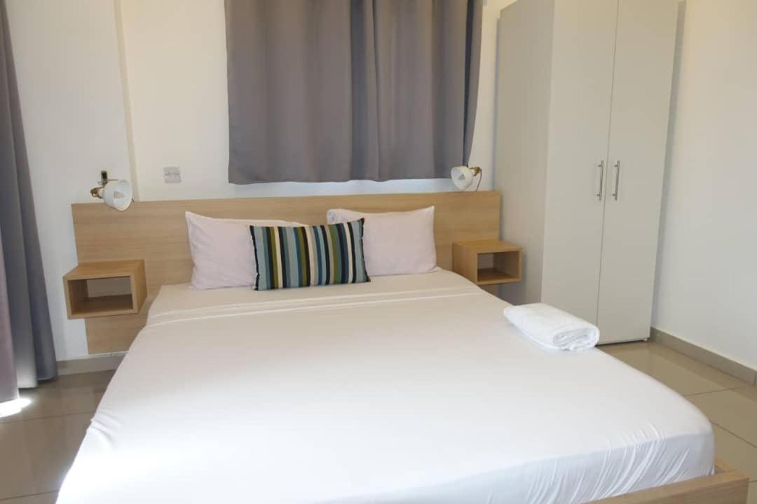 The Gallery Luxury Apartments 아크라 외부 사진